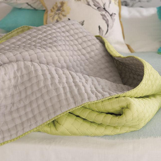 Quilt Designers Guild Chenevard Silver & Willow - Stoc Casa